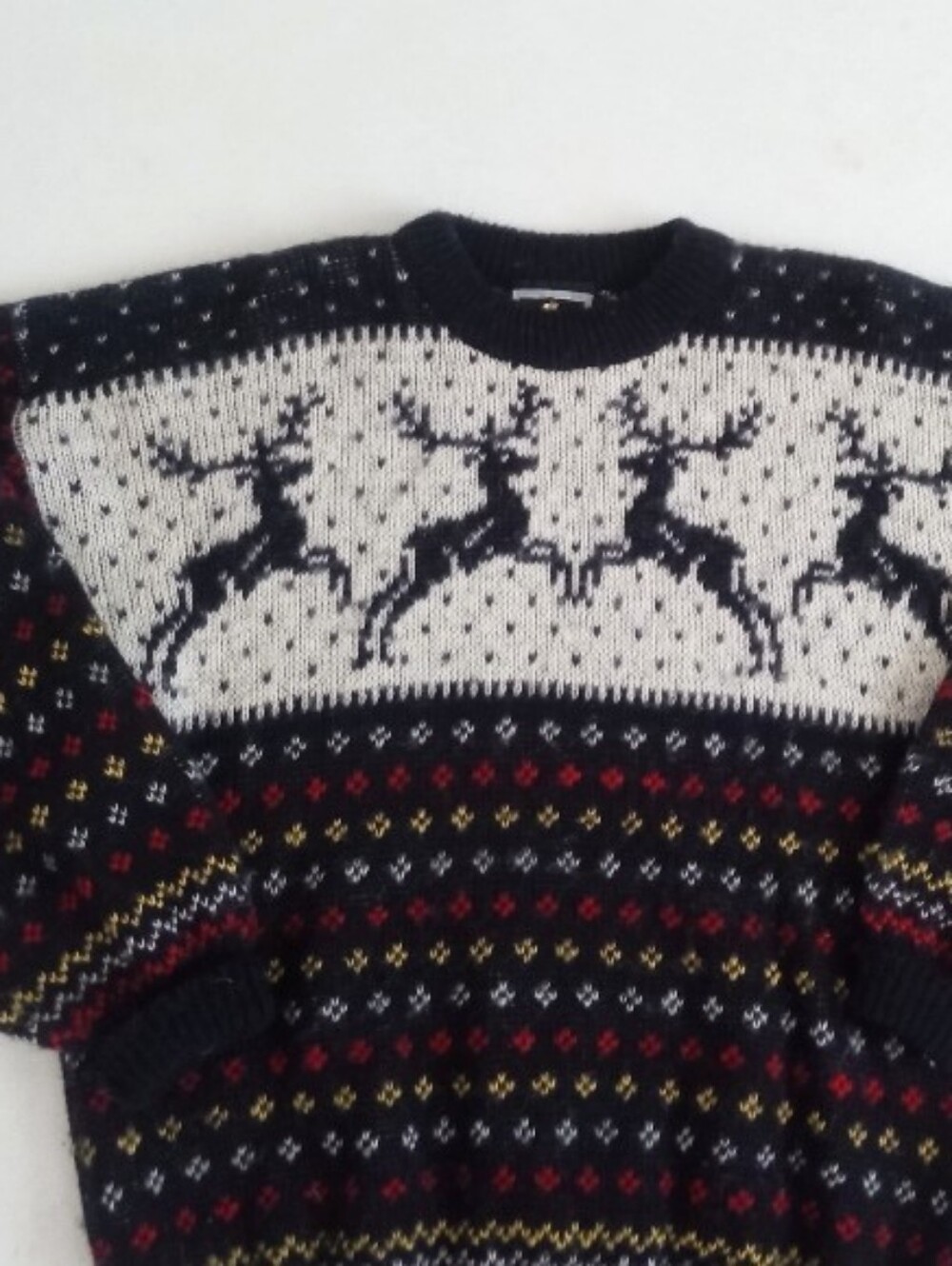 Nesjar Norwegian vintage chunky 100% wool sweater with a reindeer motif - Picture 5 of 14